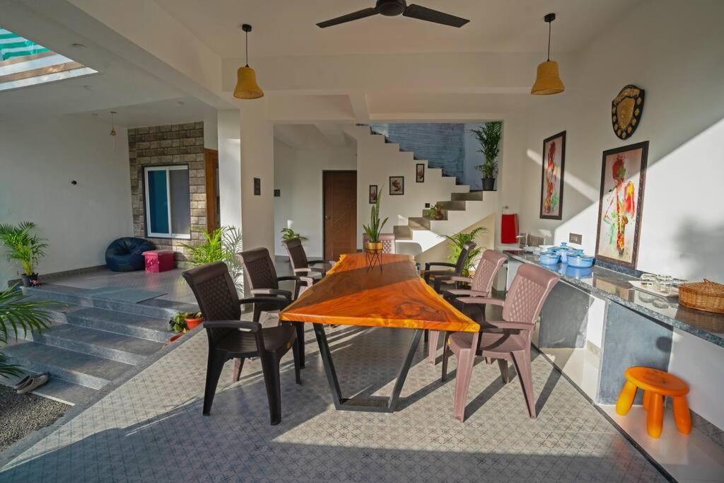 Almond Villa Find Your Paradise Alibag Exterior foto
